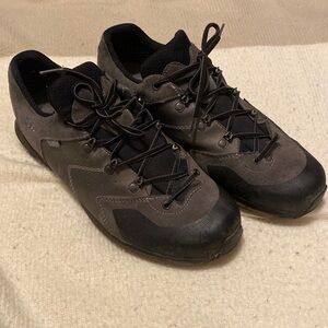 Han Wag men’s hiking boots